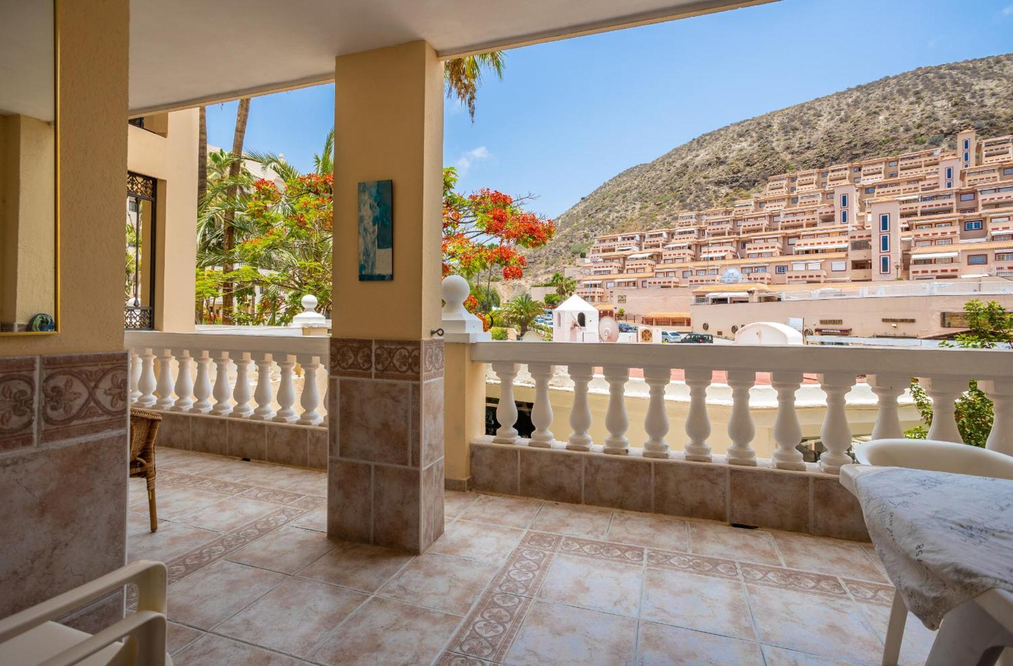 Castle Harbour Melanie'S Apartment By Lovetenerife Los Cristianos  Exterior foto